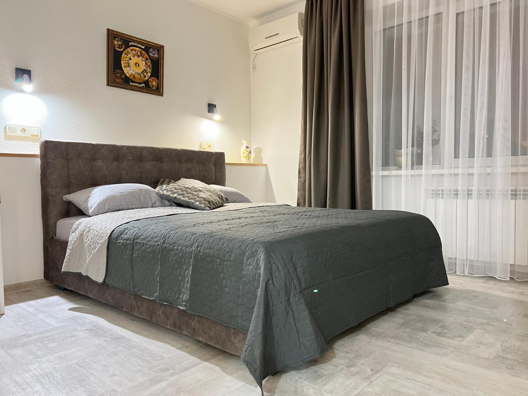 Chernigov City Apartments Na Peremohy Екстер'єр фото
