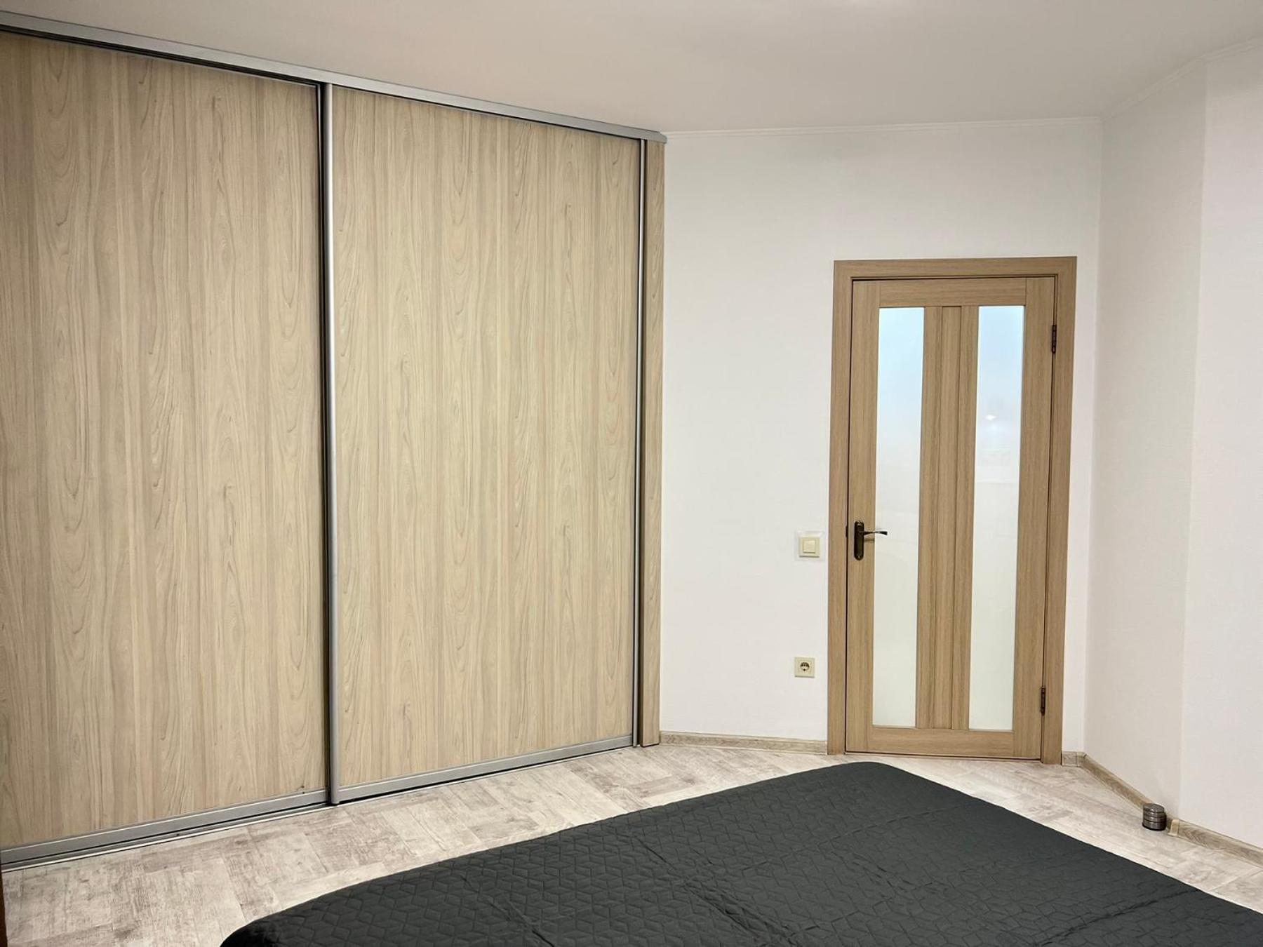 Chernigov City Apartments Na Peremohy Екстер'єр фото